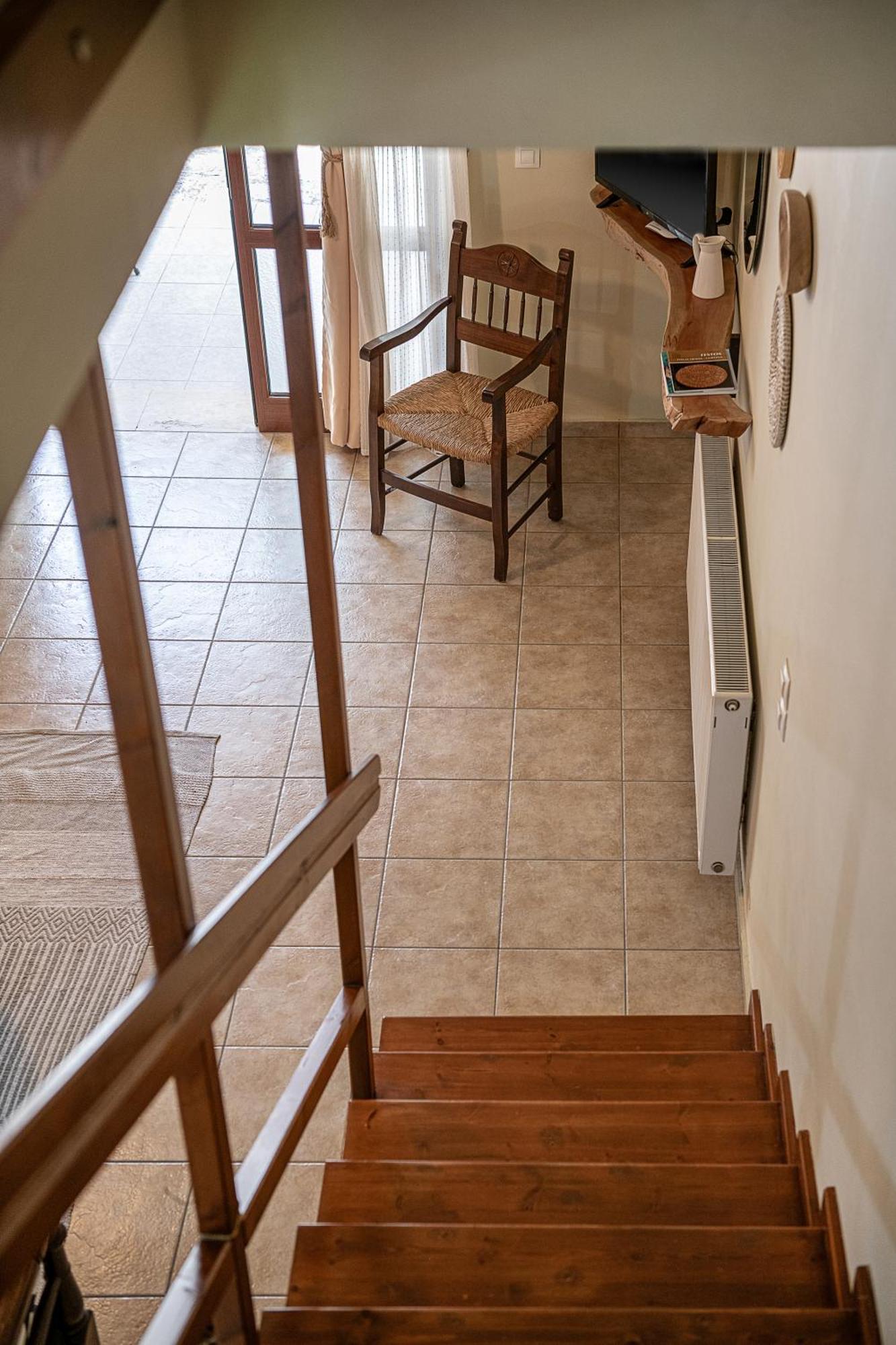 Earino Apartment Kato Asites Ngoại thất bức ảnh