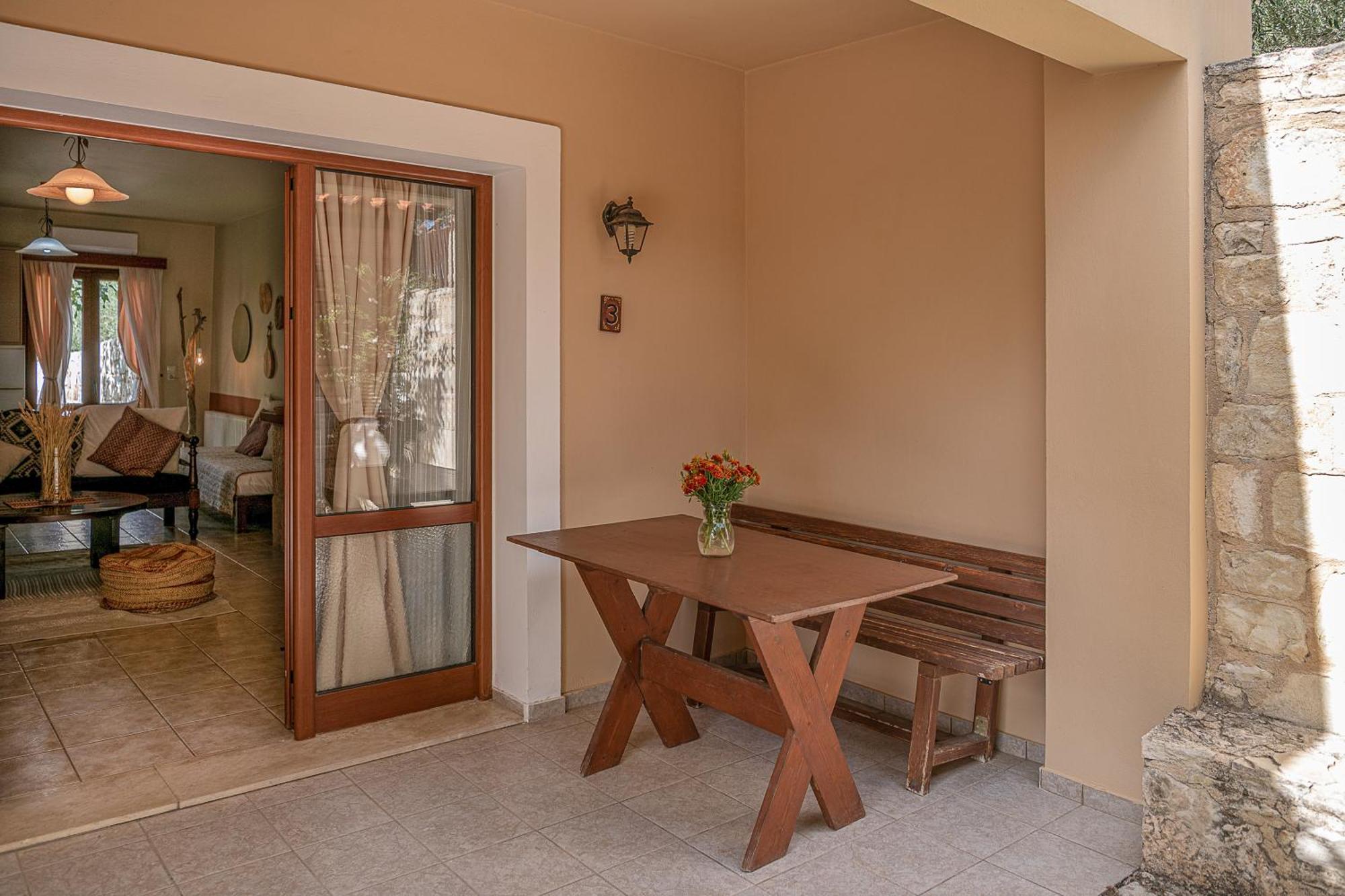 Earino Apartment Kato Asites Ngoại thất bức ảnh